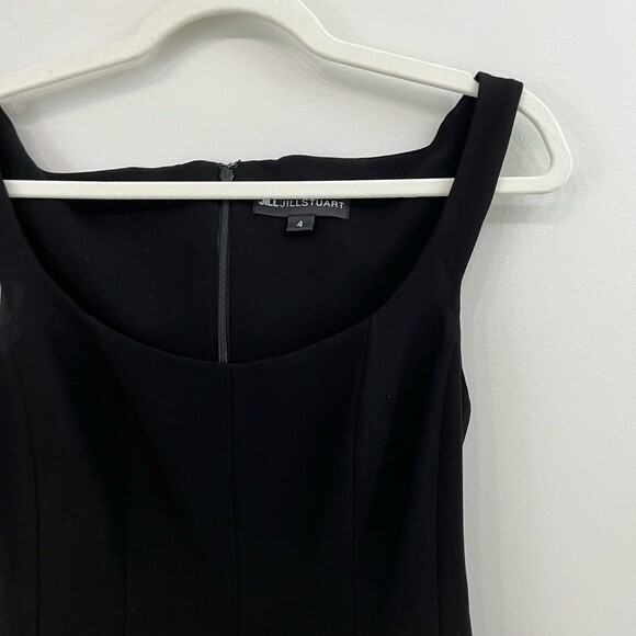 Jill Jill Stuart | Black Box-Pleat Fit & Flare Mini Dress - Picture 4 of 8